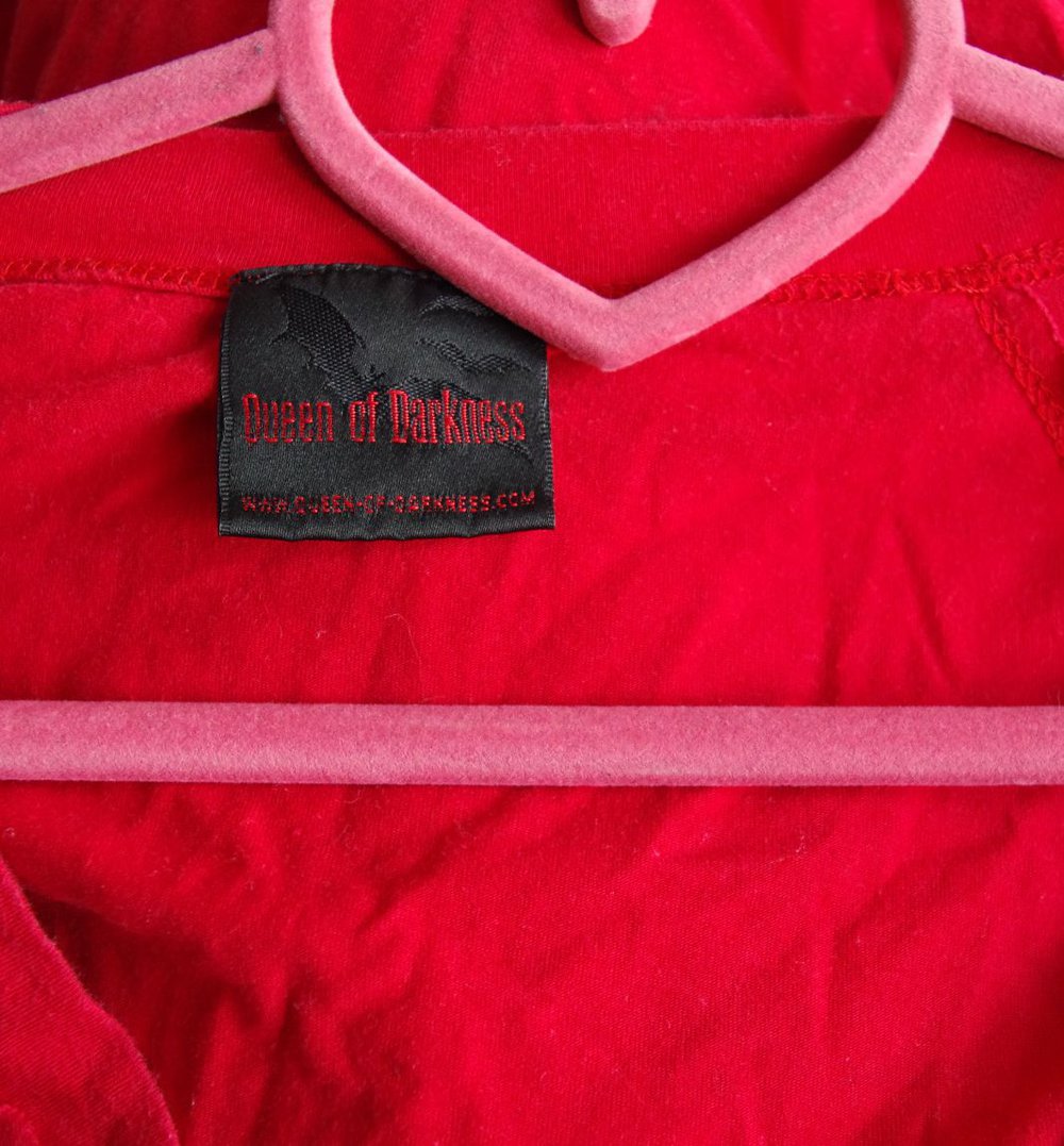 Rotes Longsleeve Gr. L M 40 42 Print Sicherheitsnadeln used Look