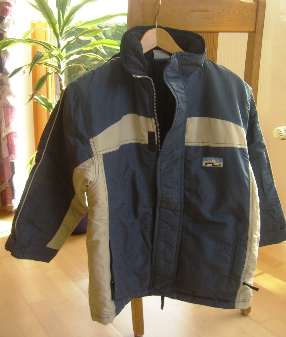Kinderwinterjacke in Gr. 140