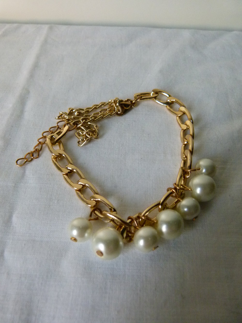 Kettenglieder Armband oder Fußkettchen, hellgold mit Perlen, Modeschmuck Boho Mori Goa Festival