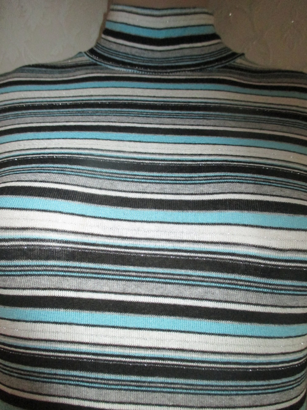 NEU * Glitzer- Lurex * DESIGNER * Kurzarm * Halbarm * Feinstrick * wie Rollkragen * Bodycon * Pullover * Gr. 36- 38/ S * schwarz * türkis * silber *