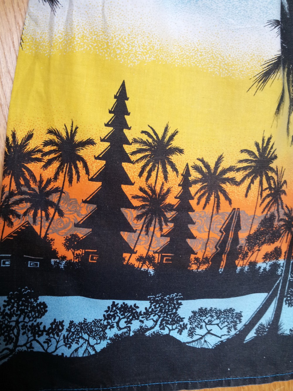 Shorts mit Palmen