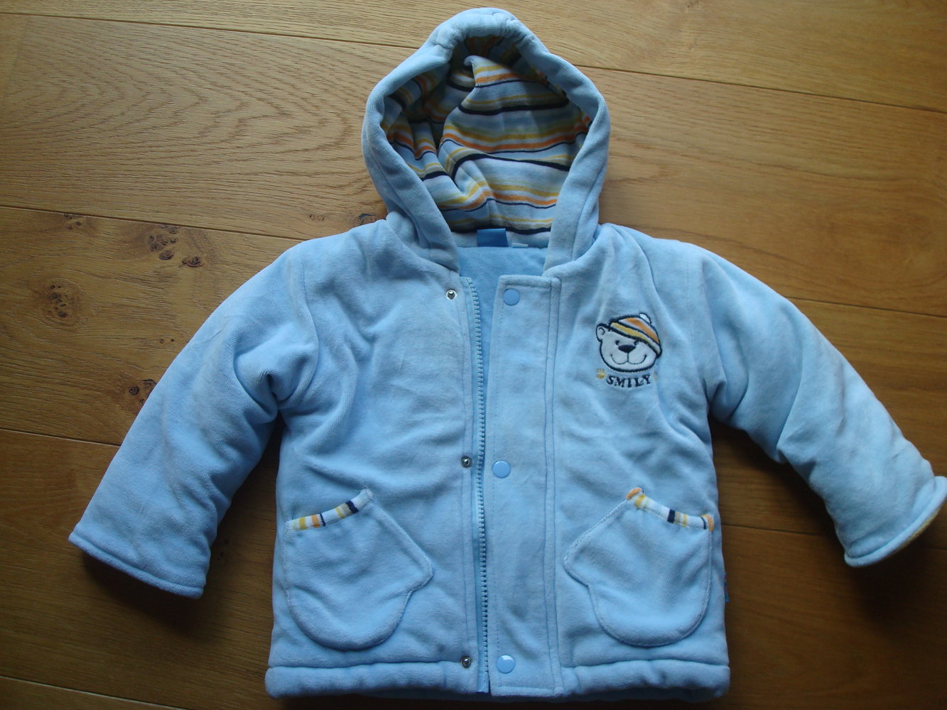 kuschelige warme Jacke mit Kapuze Gr. 74/80