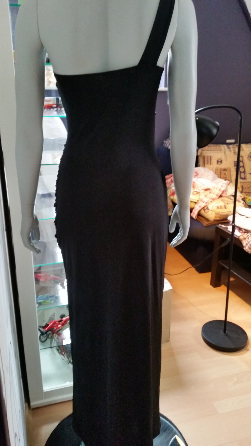 Schwarzes Abendkleid 