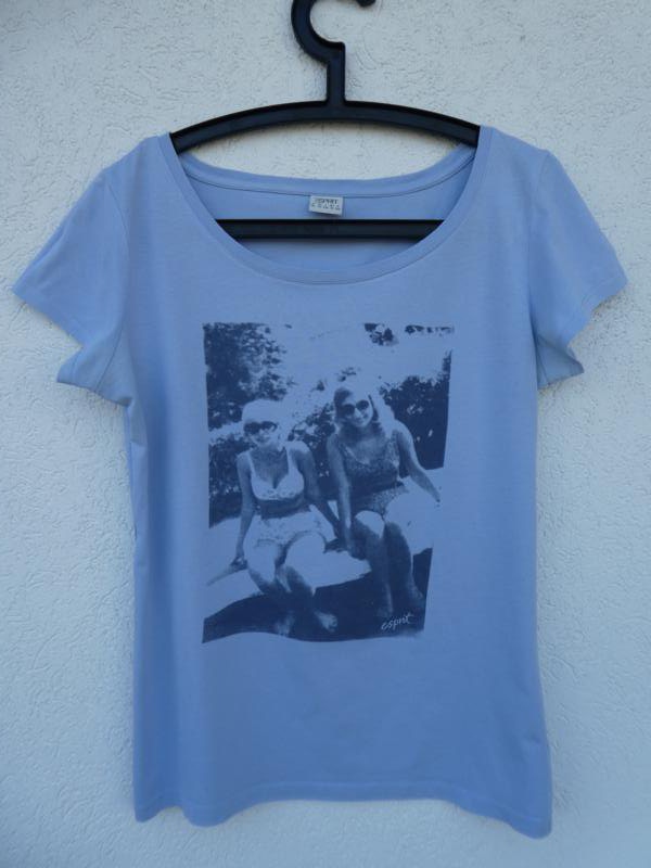 Esprit – T-Shirt, hellblau mit Aufdruck – Gebraucht