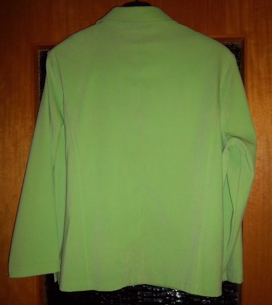 Schöne Neuwertige Jacke