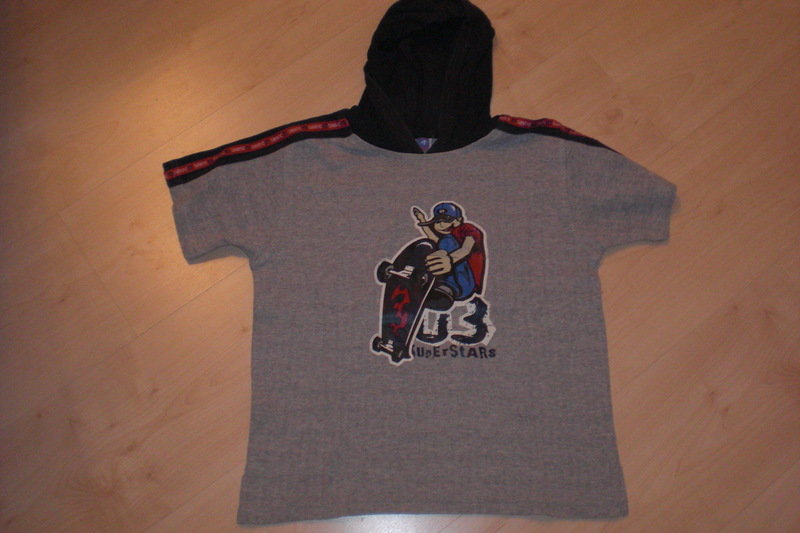 Shirt mit Kapuze Hoodie Gr. 116
