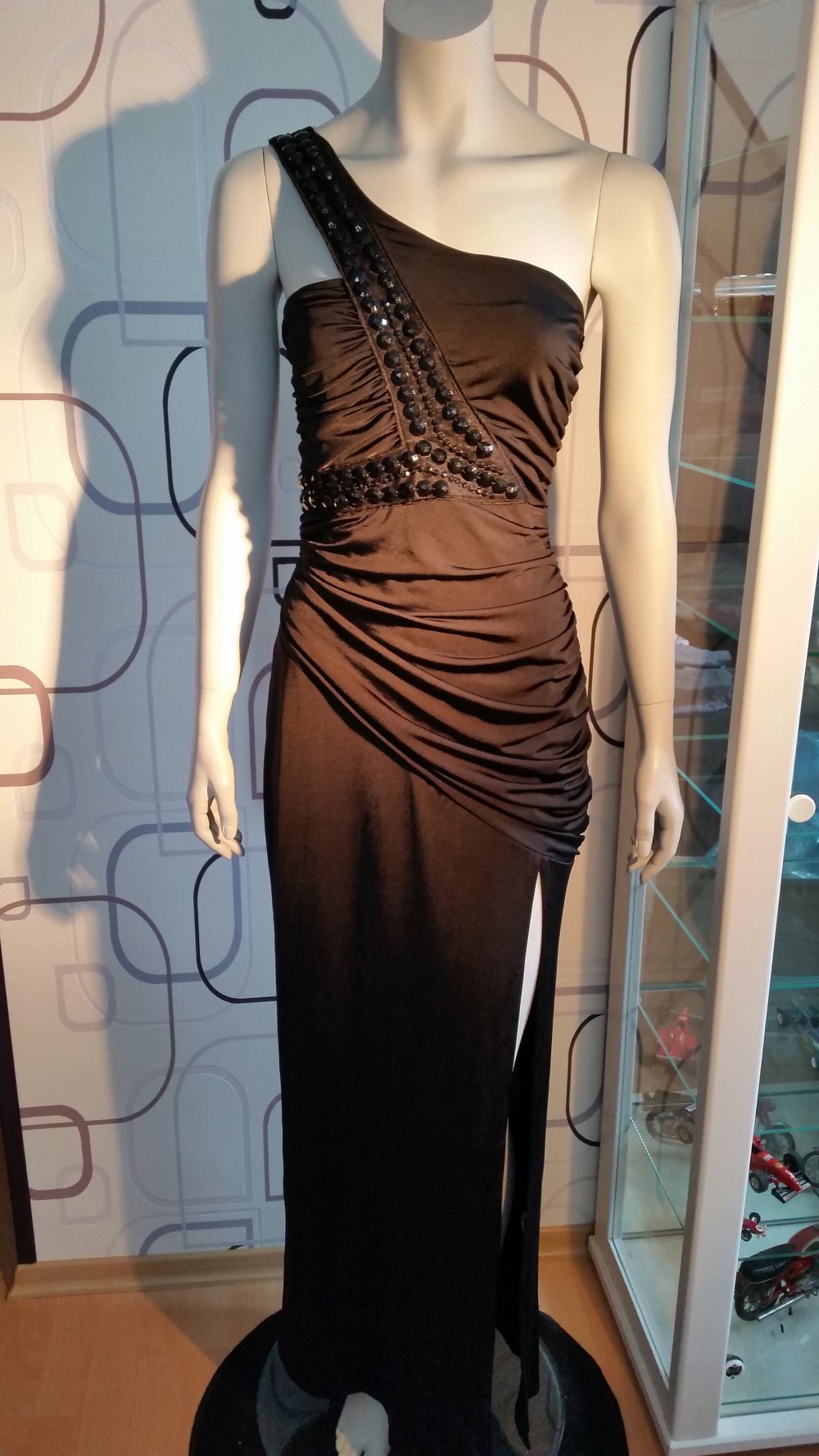 Schwarzes Abendkleid 