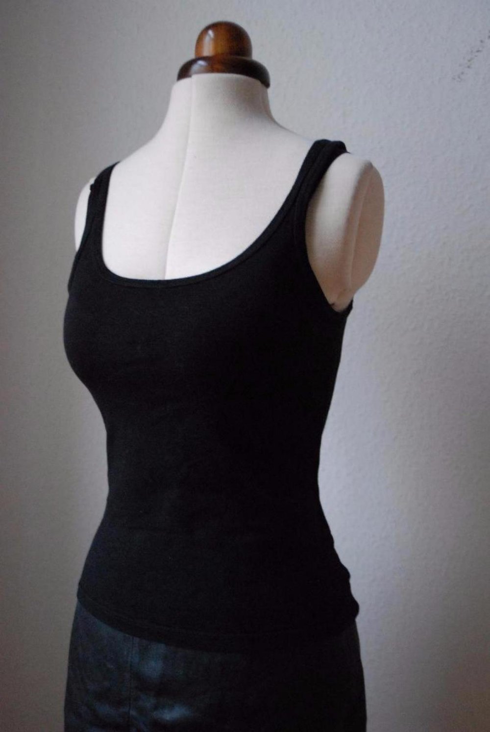 Basic Tanktop schwarz