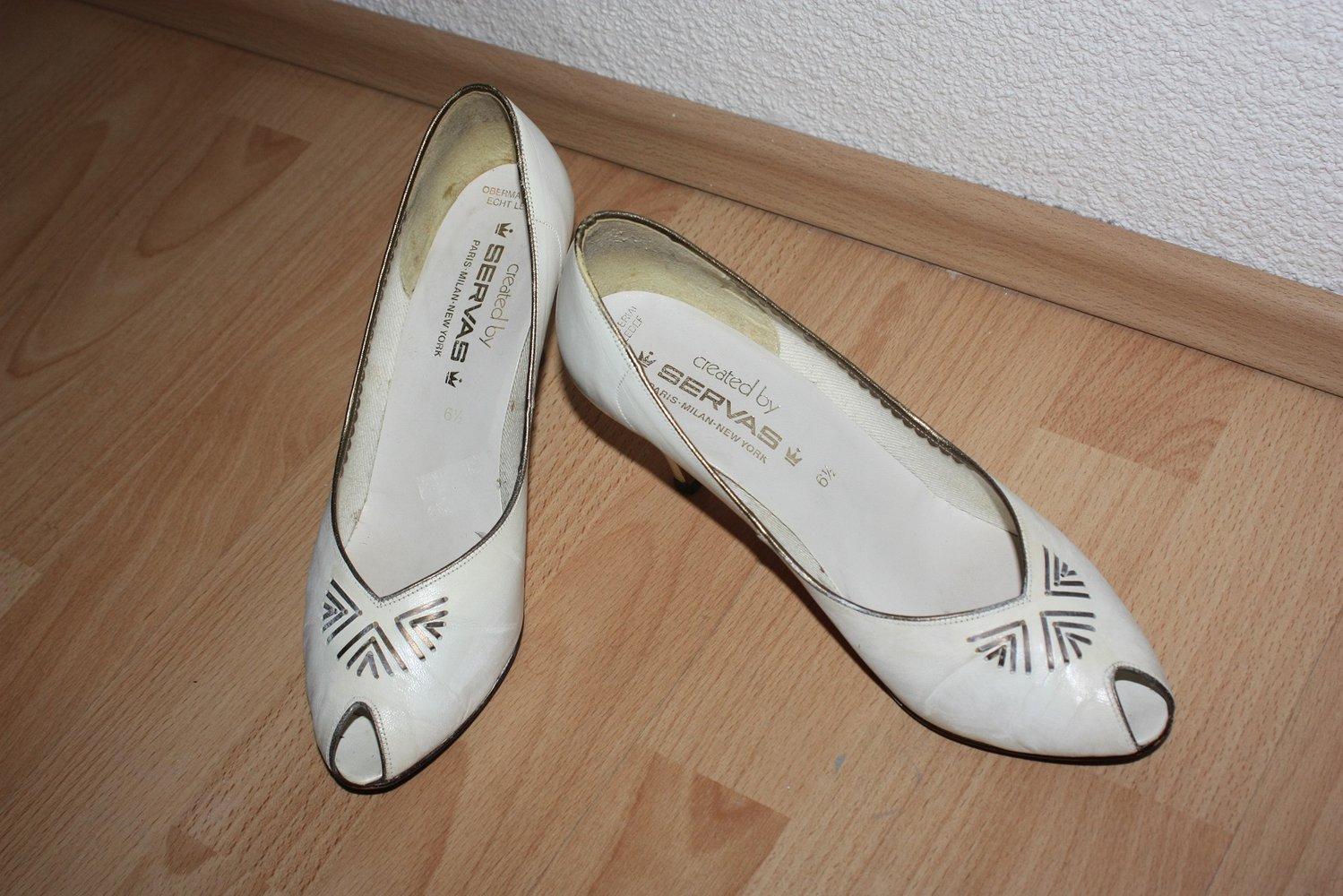 Weiße Eckhtleder Peeptoes, Gr. 39 1/2