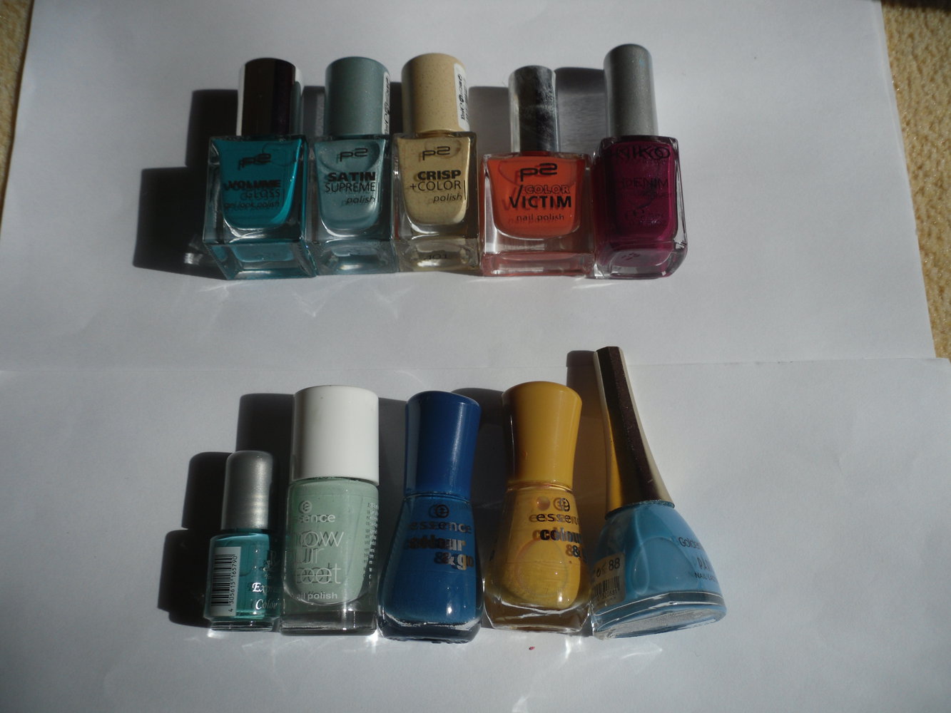 6 verschiedene Nagellacke blau, gelb, orange