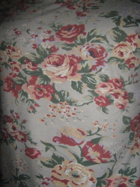  NEU * Nostalgie * Rosen * Blumen- Blüten * Flower- Power * Bodycon * Carmen * T- SHIRT * Gr. 36- 38/ S * Pastell *