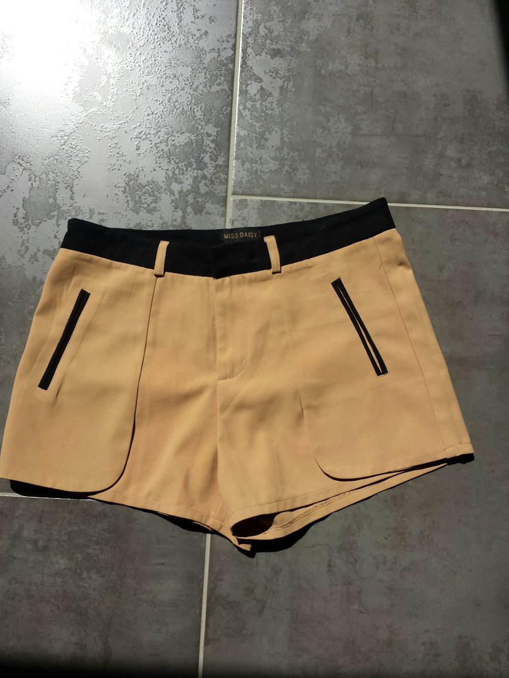 Shorts braun