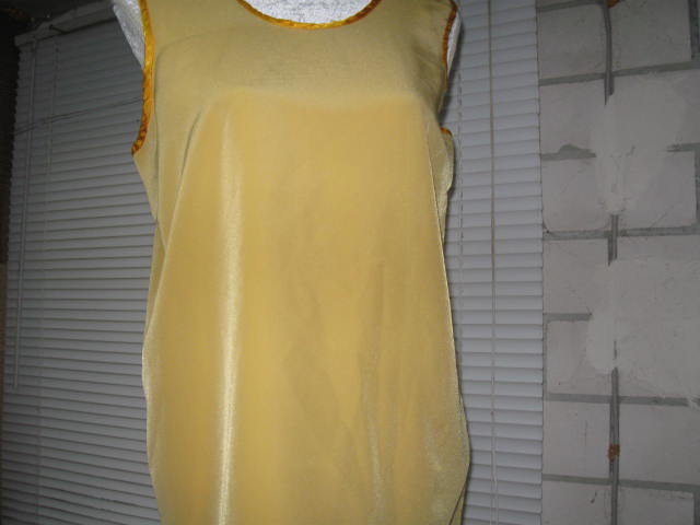 *** Seidenartiges Top ***