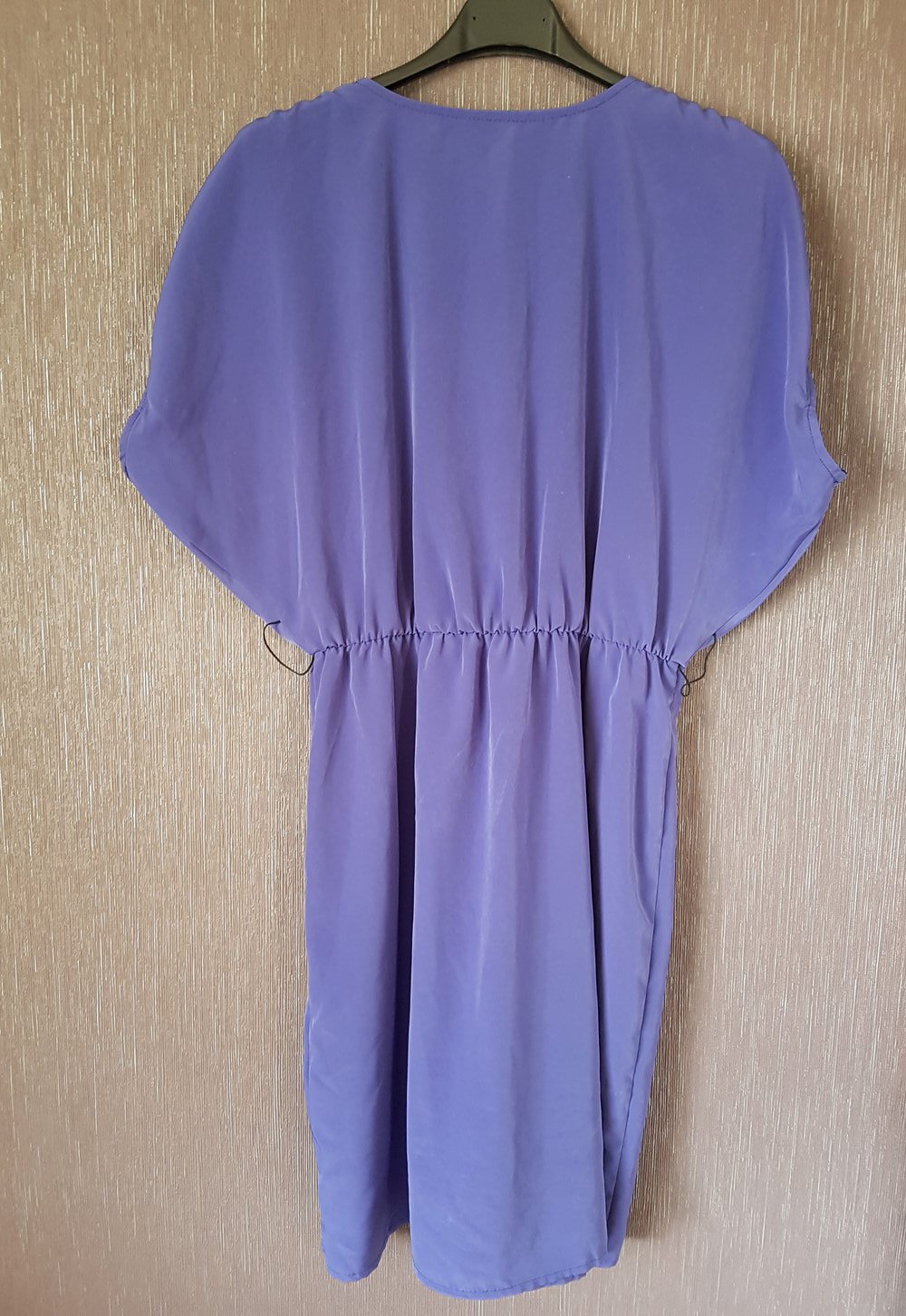 schickes Kleid