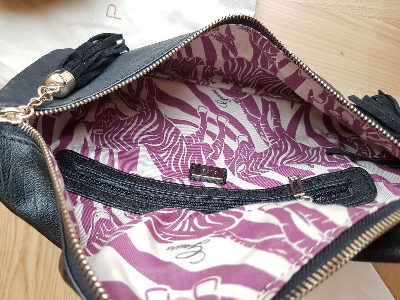 Guess Clutches 