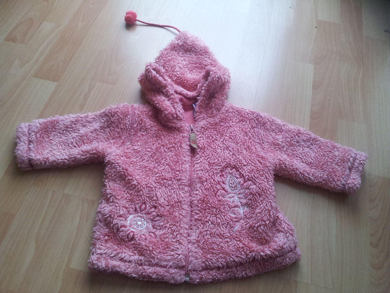 Jacke Kuscheljacke Plüschjacke  blassrot Zipfelmütze rot