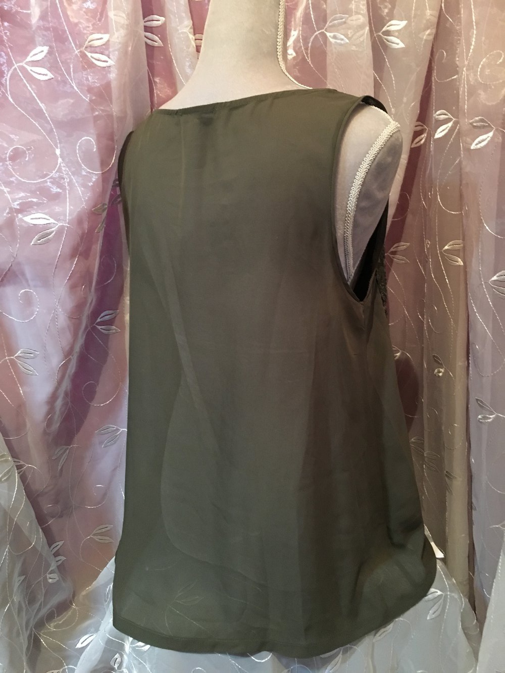 Ärmellose Bluse