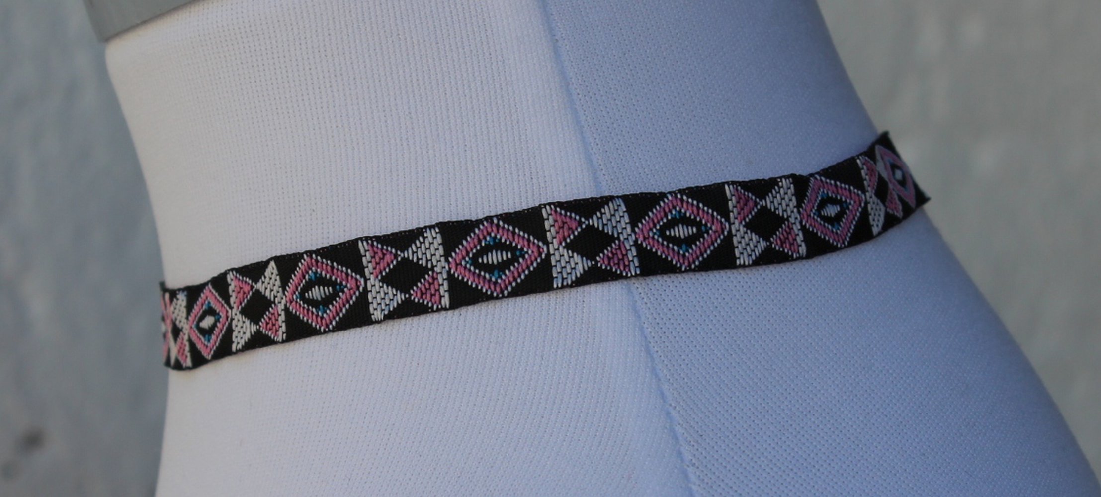 neue schwarz weiß rosa blaue Choker Halskette, Borte, Tribal Muster