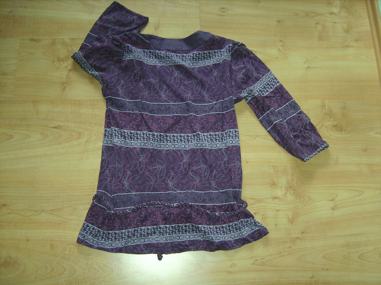 Folklore Tunika,Gr. 38, Paisley Print, Shirt Halbarm, Blusentop Fliederfarben , Baumwolle V-Ausschnitt, Flechtgürtel Lavendel Fliederfarben