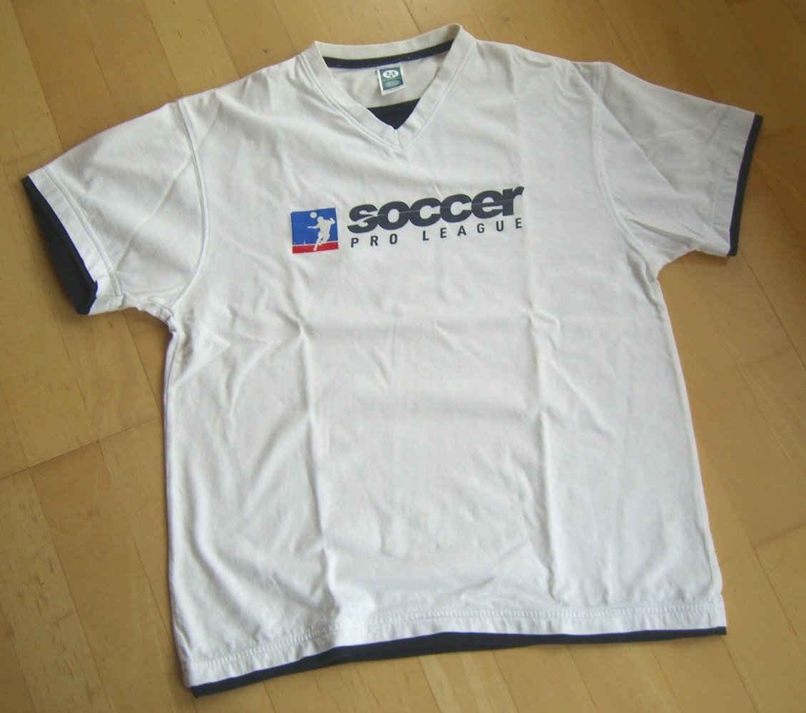 Weißes T-Shirt, Soccer