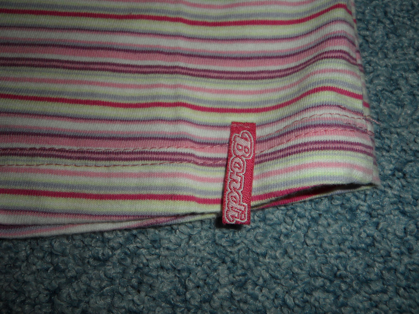 Bondi Top mit aufwendiger Stickerei Kolibri