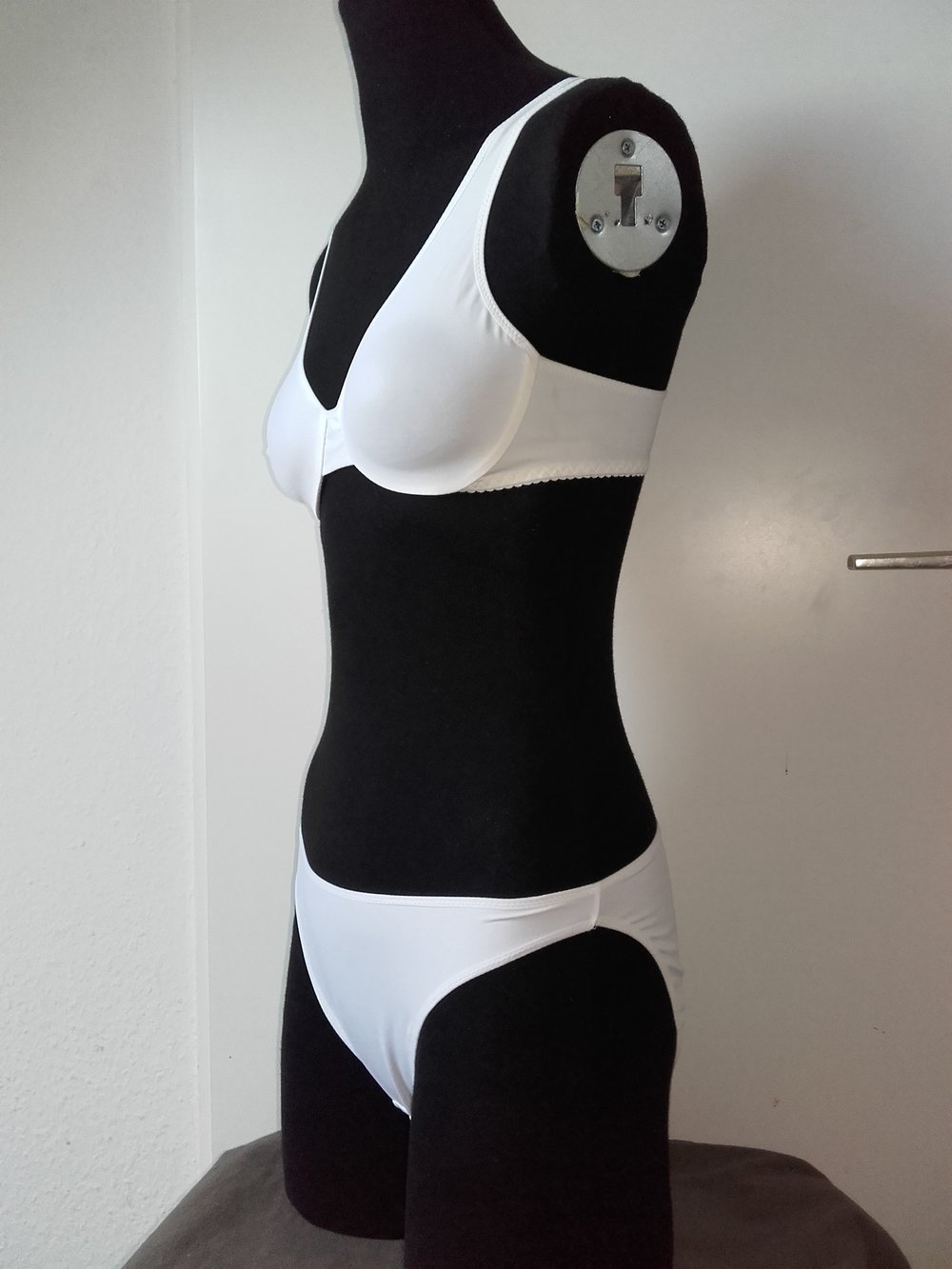 Garel blanco, weißes Set, BH 70A, Slip M, 