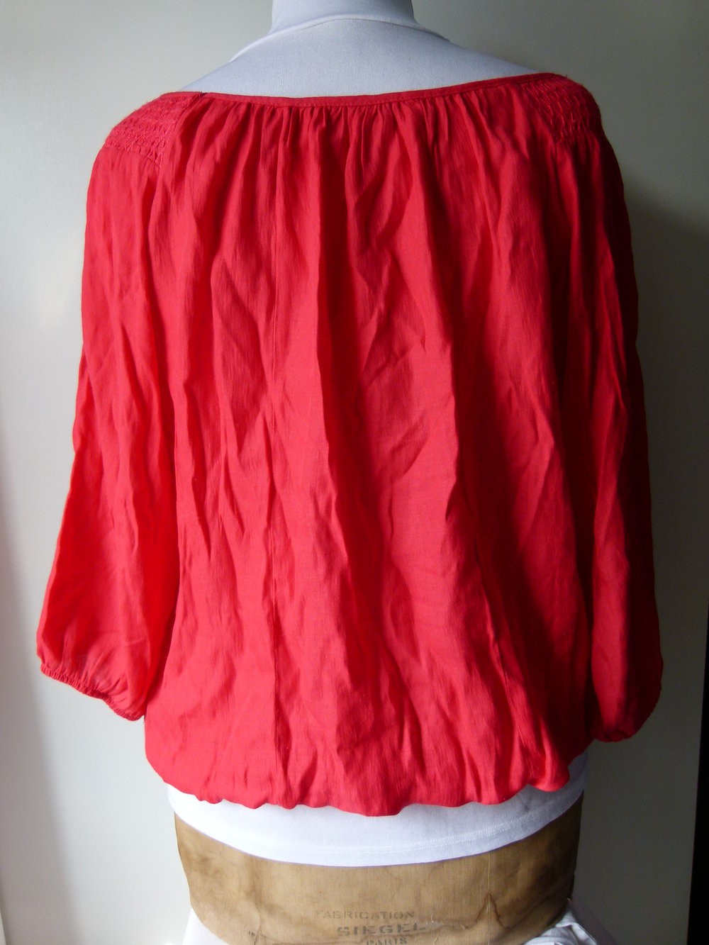 Shirt Tunika Bluse mit gesmokter Schulterpartie, rot, Boho Hippie Goa Festival Mori