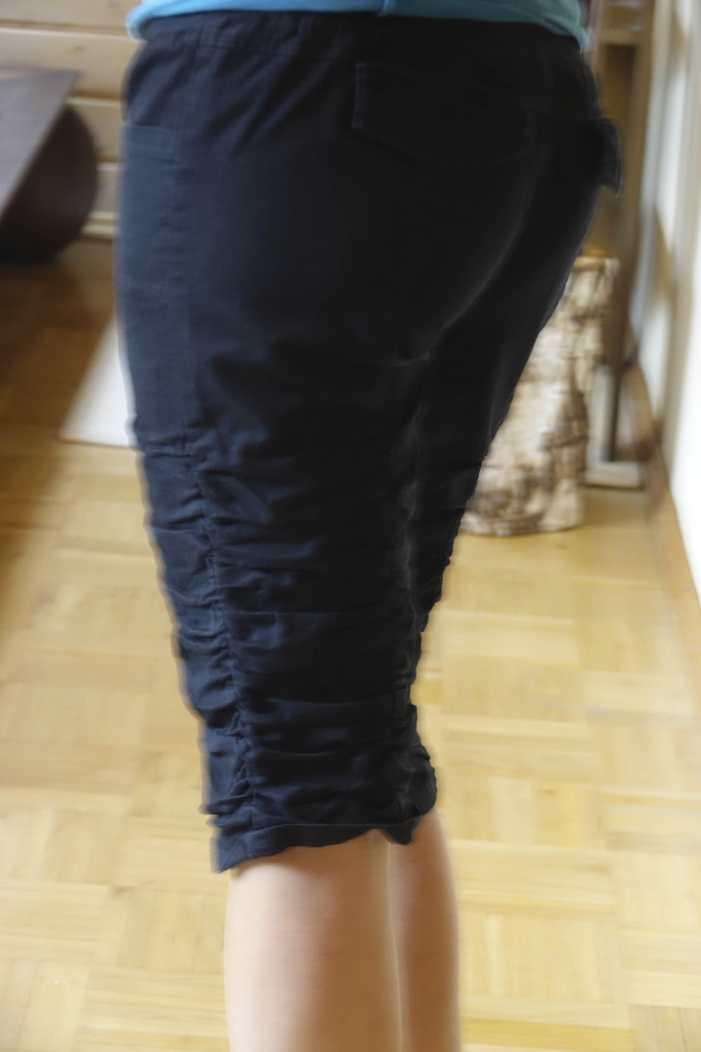 Bequeme Capri mit Riffelung