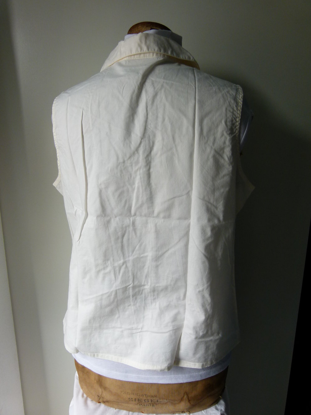 Ärmellose Bluse mit Blumen Stickerei, creme weiß blau, Boho Mori Landleben Goa Festival Hippie Blümchen Floral