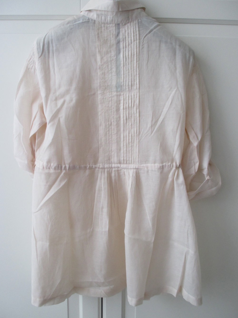 zuckersüße Bluse von Makena Ldi, Impressionen Katalog, Gr. 36, Farbe : nude, semi - transparent, 3/4 lange Ärmel