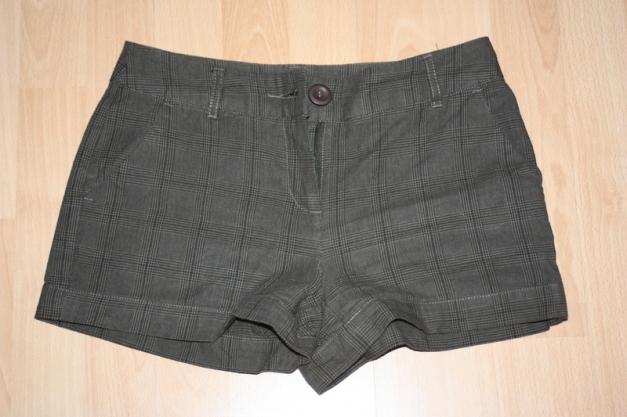 Karierte Shorts, Hotpants, khaki, Laura Scott, Gr. 32