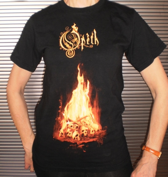 Opeth: Heritage Tourshirt in bestem Metal-Print! Beidseitiges Motiv - Fire aus Schweden!