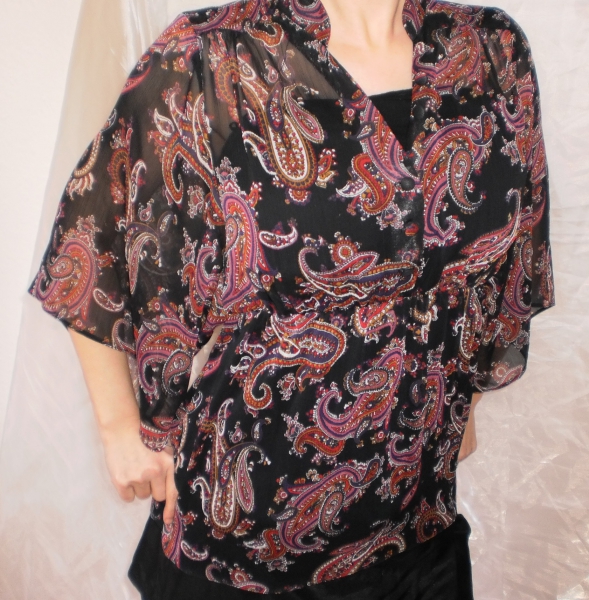 Paisleymuster-Tunika mit sexy Schnitt von C & A in Gr. 38!
