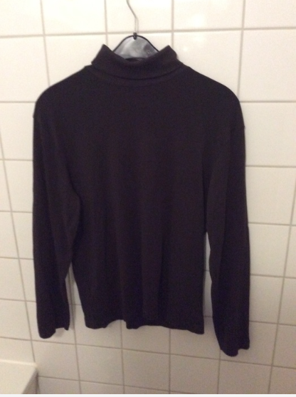 Dunkelbrauner Rollkragenpullover C&A