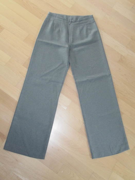 Schicke graue Stoffhose Gr. 34