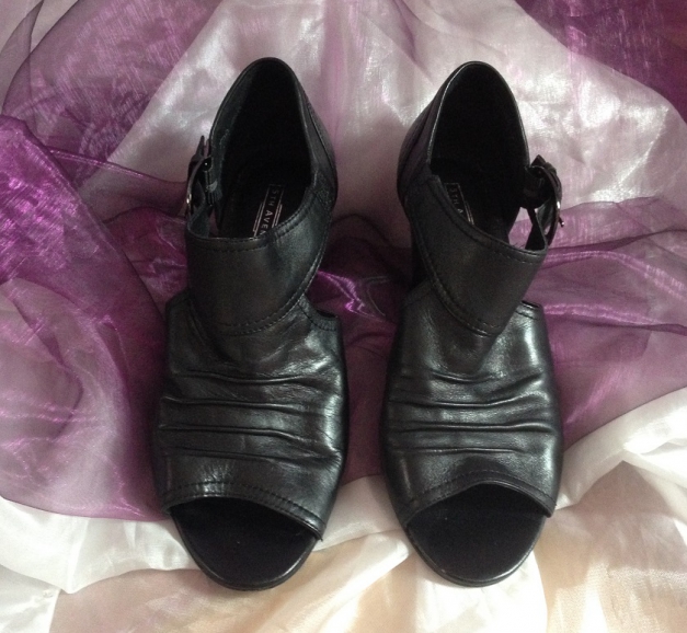 5th Avenue: Sandalen elegant Echtleder in schwarz!