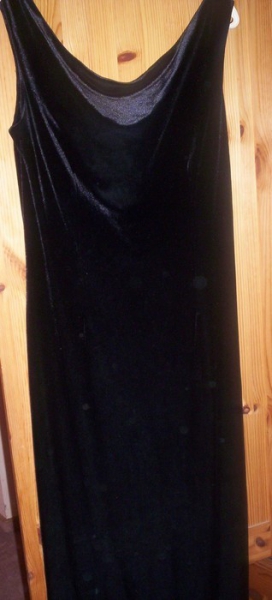 wunderschönes MEXX Abendkleid Kleid Samtkleid