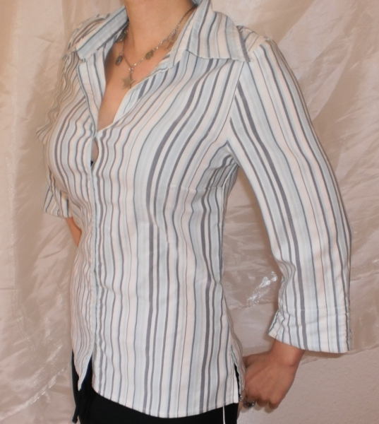 Blau gestreifte H & M-Bluse Gr. 36! Niedlicher 90er Chic!