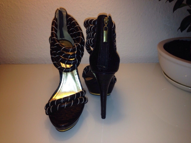 schwarze Pumps Gr.39