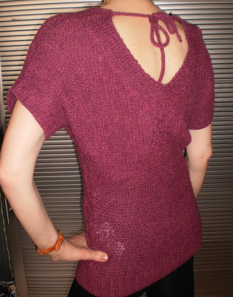 Stricktop in faszinierendem Design & toller Beerenfarbe: Orsay-Chic! Alpaca Wolle