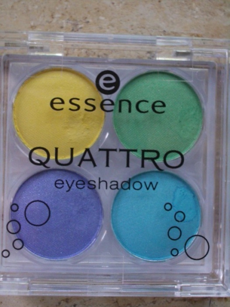  essence  Quattro 4er Lidschatten  Knallige Farben   PARTY ANIMAL