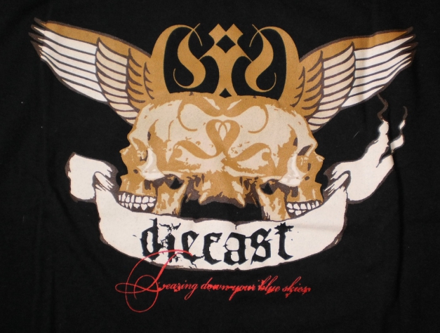 Diecast-Bandshirt mit Totenköpfen! Super Printquali im Tattoostyle!