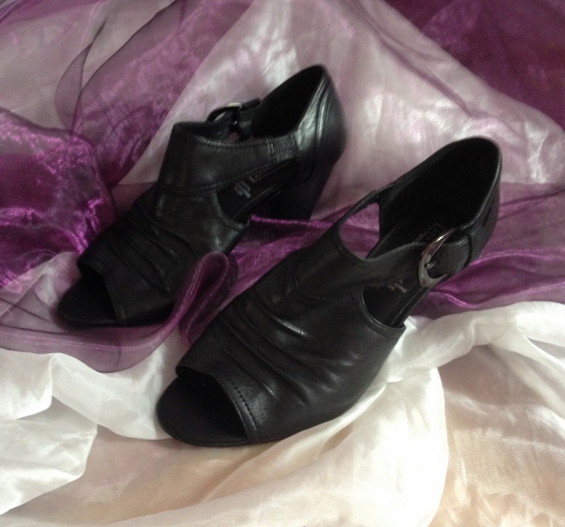 5th Avenue: Sandalen elegant Echtleder in schwarz!