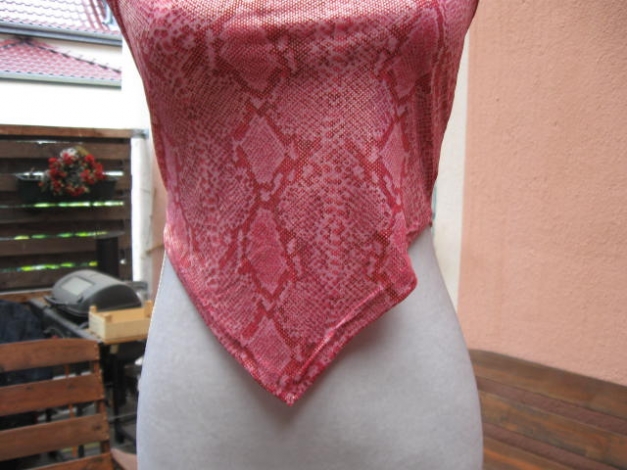 *** NEU ~ Top mit Gold ***
