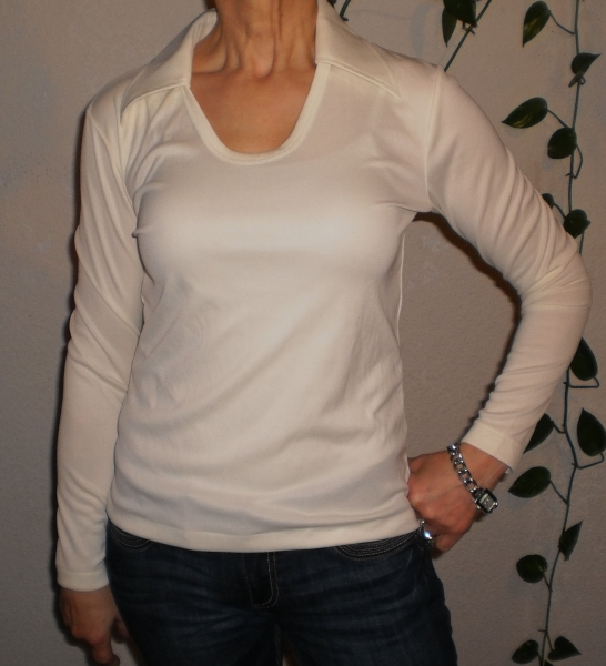 70s-Style Longsleeve in eierschalenfarben von C & A!
