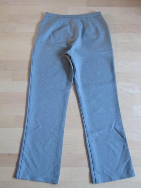 Schöne Hose hell grau RG design Gr. 40 vintage