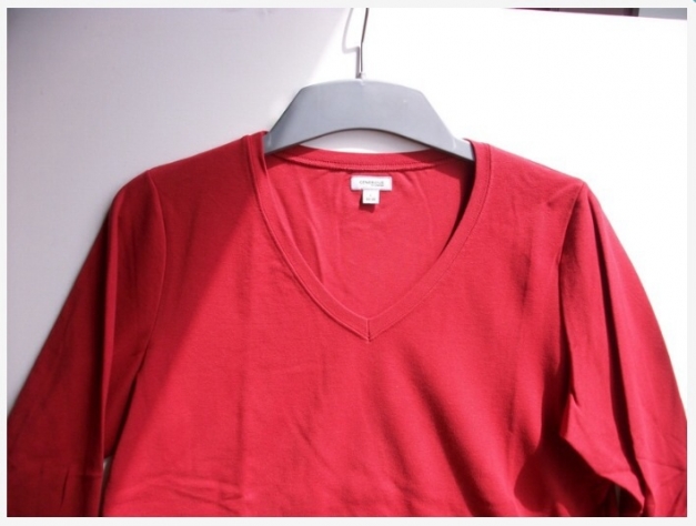 Langarm Shirt rot Größe 46/48 ungetragen!