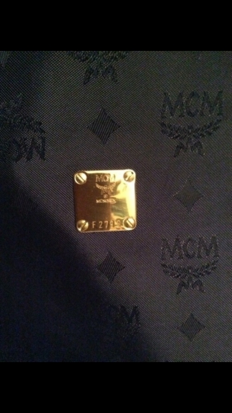 ***MCM SHOPPER***