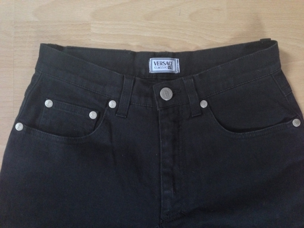 Versace Classic V2 Jeans in Schwarz! Vintage Retro Klassiker schwarze Röhre