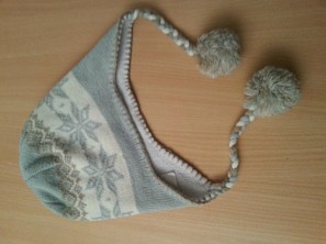 D2, Damen Mädchen Strick Mütze Mint Grün-Hell Braun-Weiß Bommel Zöpfe Norweger Muster